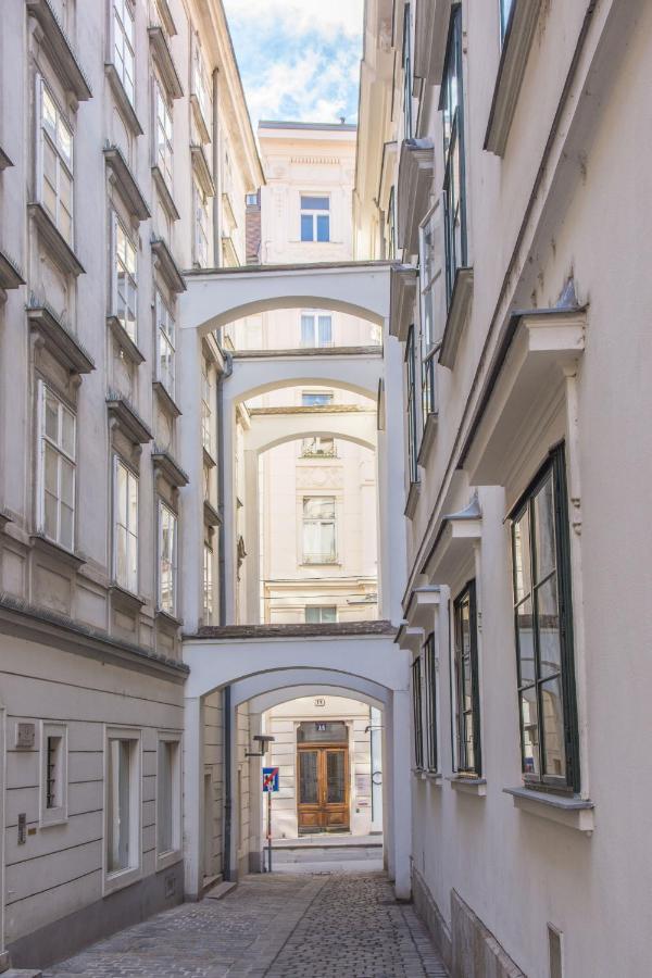 Vienna Hideaways - Nikolai Homes Luaran gambar