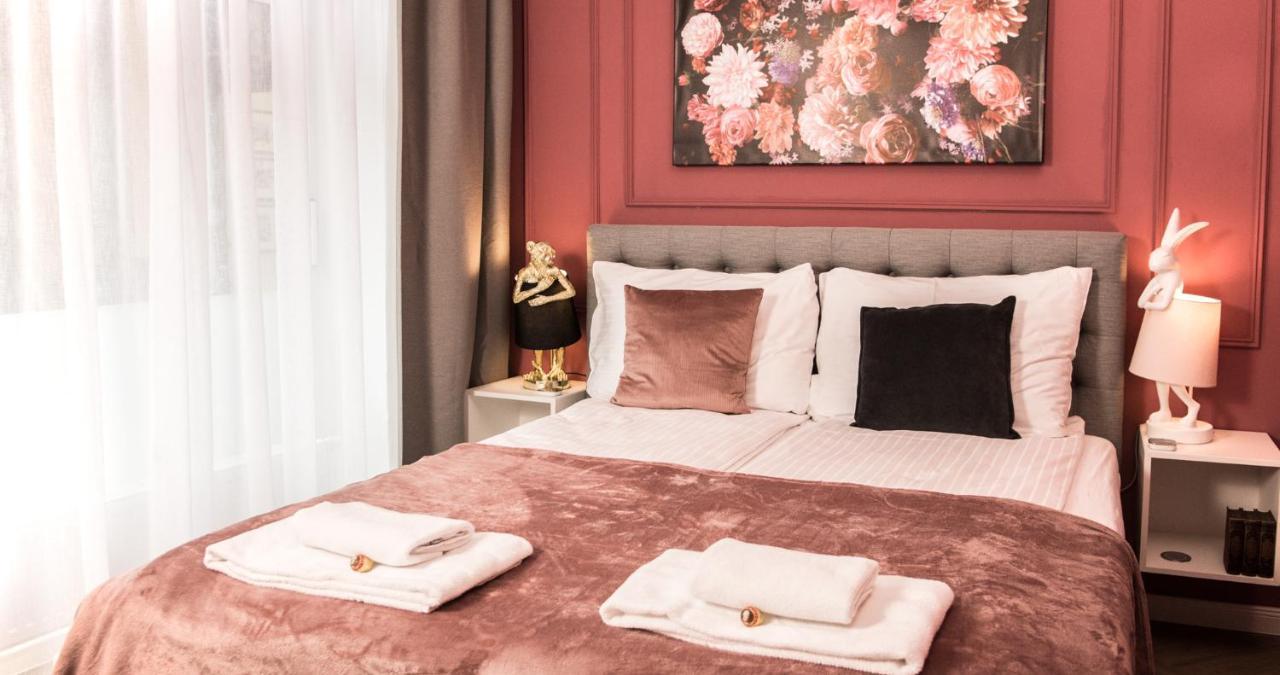 Vienna Hideaways - Nikolai Homes Luaran gambar