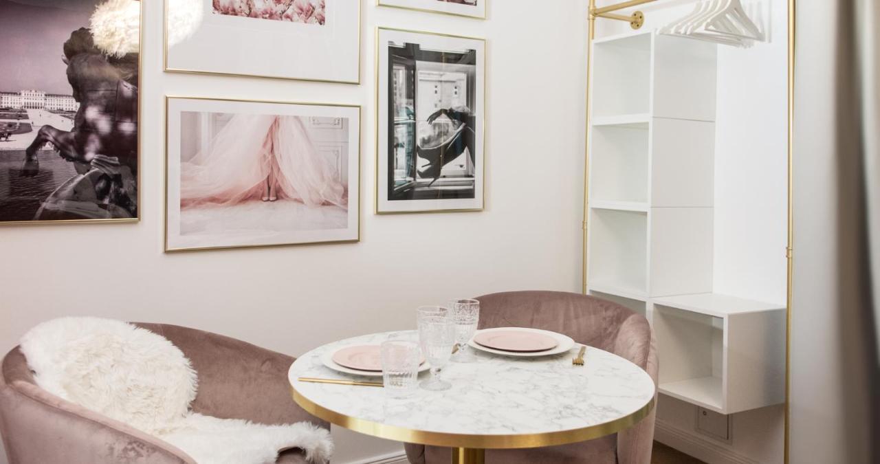 Vienna Hideaways - Nikolai Homes Luaran gambar